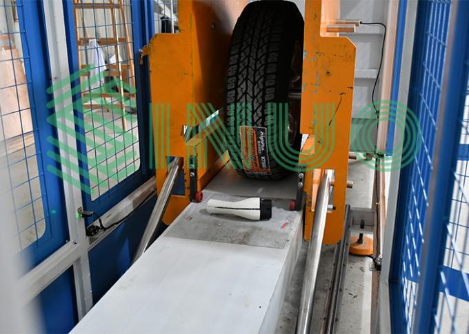 Impulsión del vehículo eléctrico IEC62196-1 sobre el equipo de prueba con el neumático P225/75R1 1